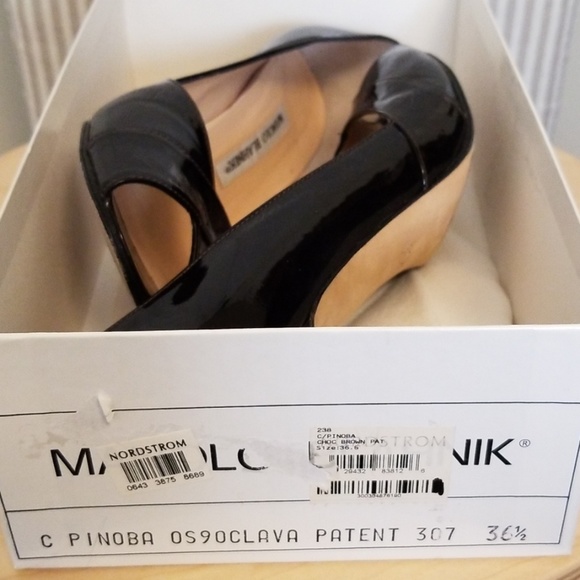 Manolo Blahnik Peep Toe Heels - Picture 5 of 5